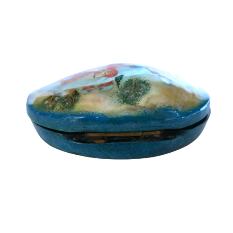 Russian Black lacquer Paper mache Mother of pearl Trinket box