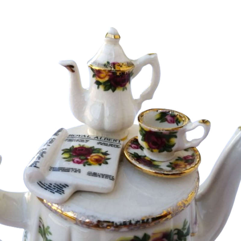 Royal Albert Old Country Roses Morning Tea mini novelty Morning pot