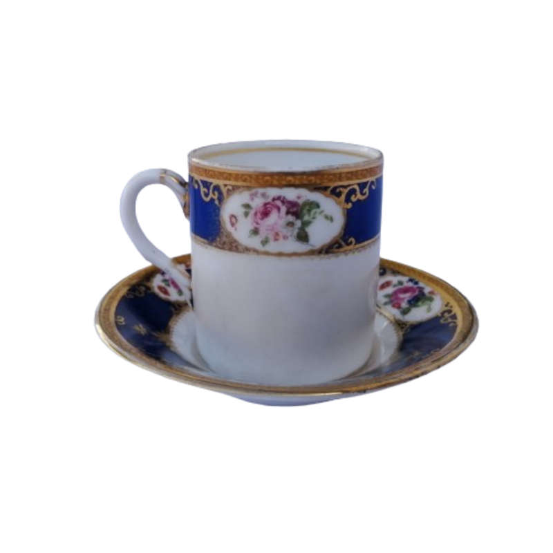 Royal Albert Bone China Victoriana Rose Duo