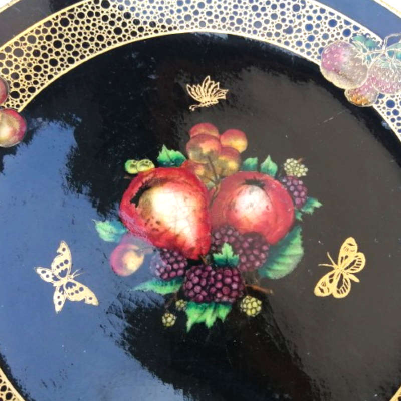 Solian Ware Soho Pottery Hand Painted Fruit Pattern Black with Gilt Edge Cake Stand