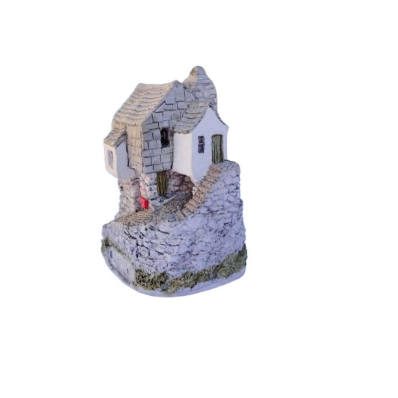 Lilliput Lane Miniature Houses  Fishermans Cottage