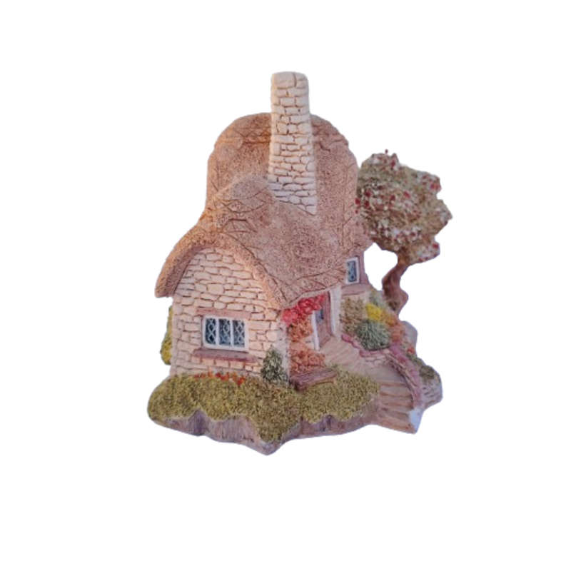Lilliput Lane Miniature Houses Beehive Cottage