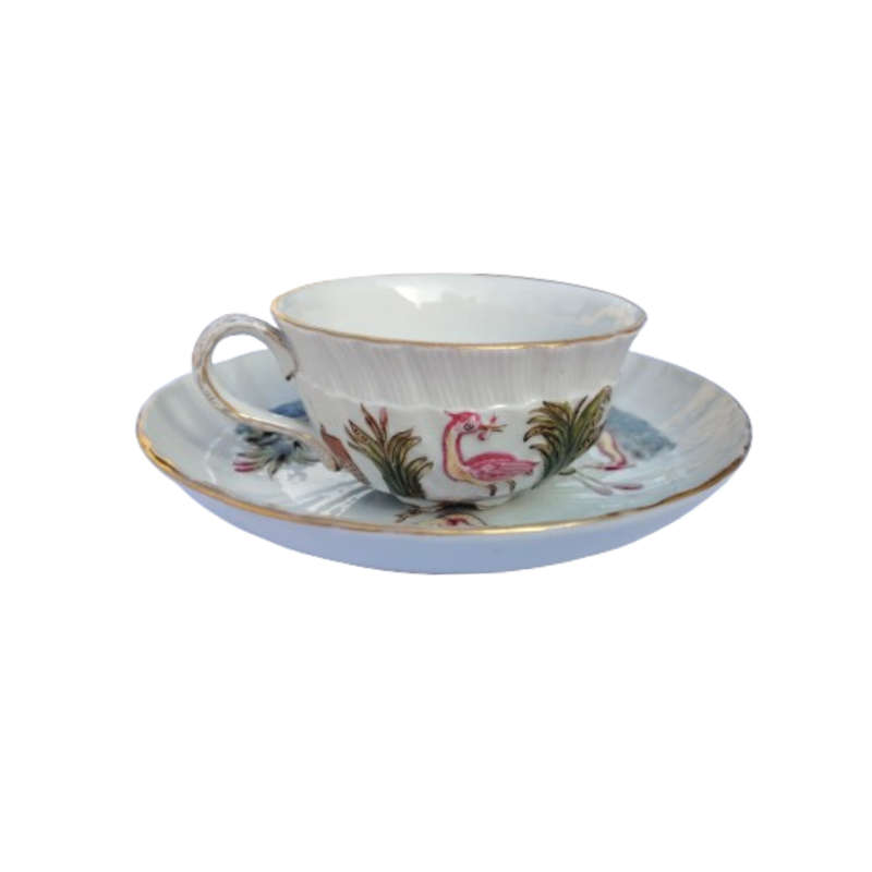 Dresden exquisite set features a pair of courting swans