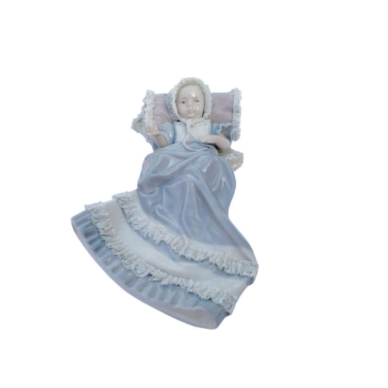Lladro Figurine No. 5618  Christening Baby