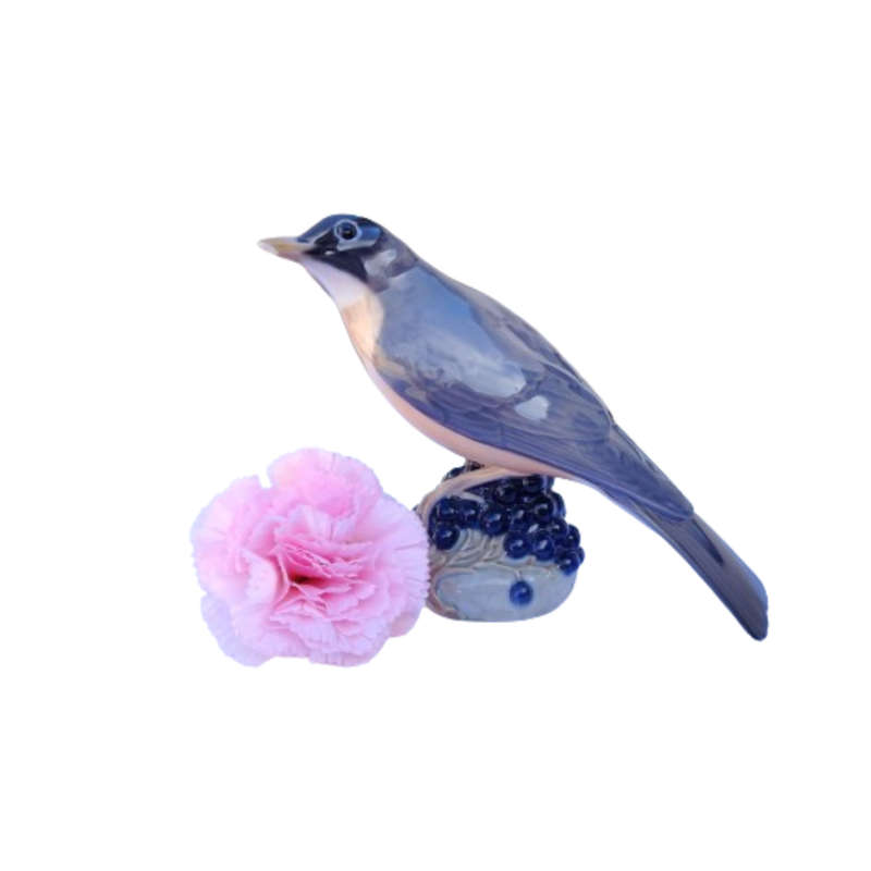 Royal Copenhagen Red Wing Barn swallow Porcelain Bird Figurine