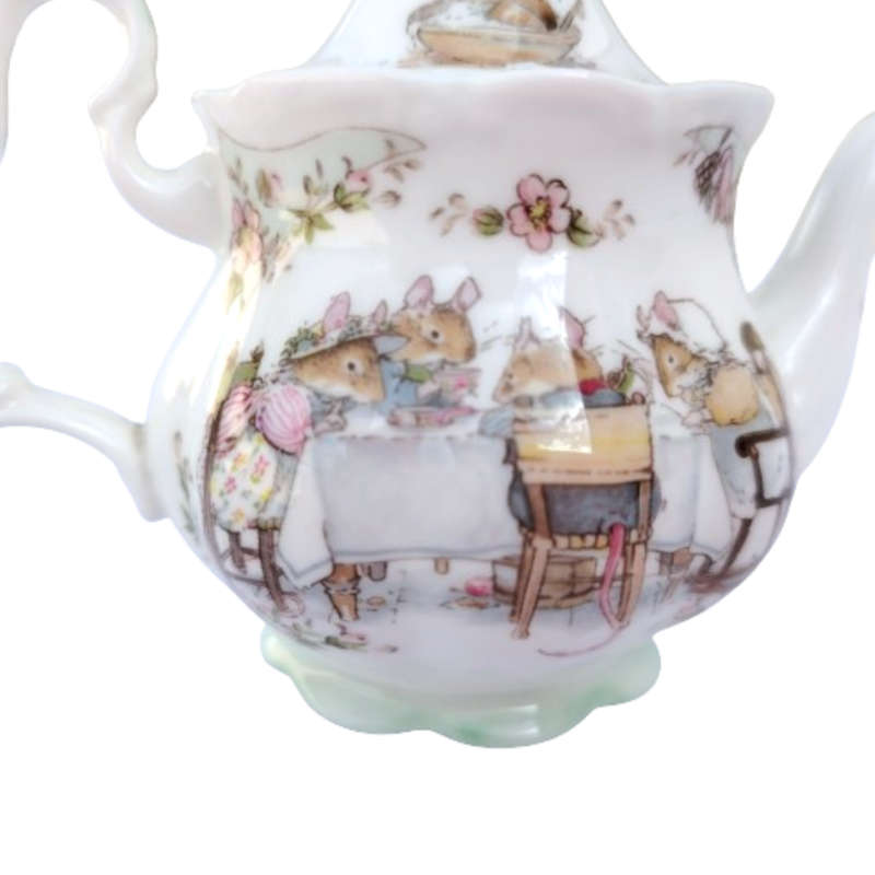 Royal Doulton Brambly hedge Tea Service Miniature Teapot