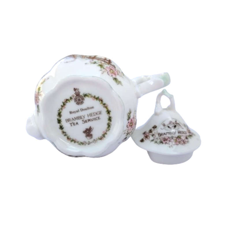 Royal Doulton Brambly hedge Tea Service Miniature Teapot