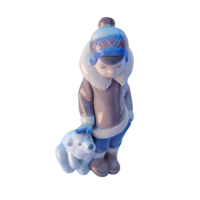 Lladro Eskimo Inuit Boy with Pet his Polar Bear 5238