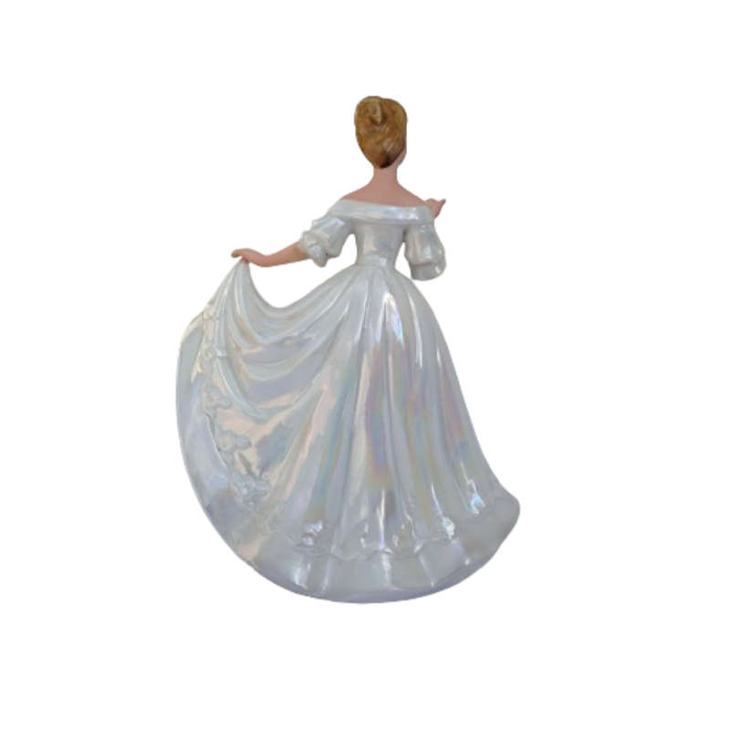 Elegant Lady Figurine Pearly White Dress