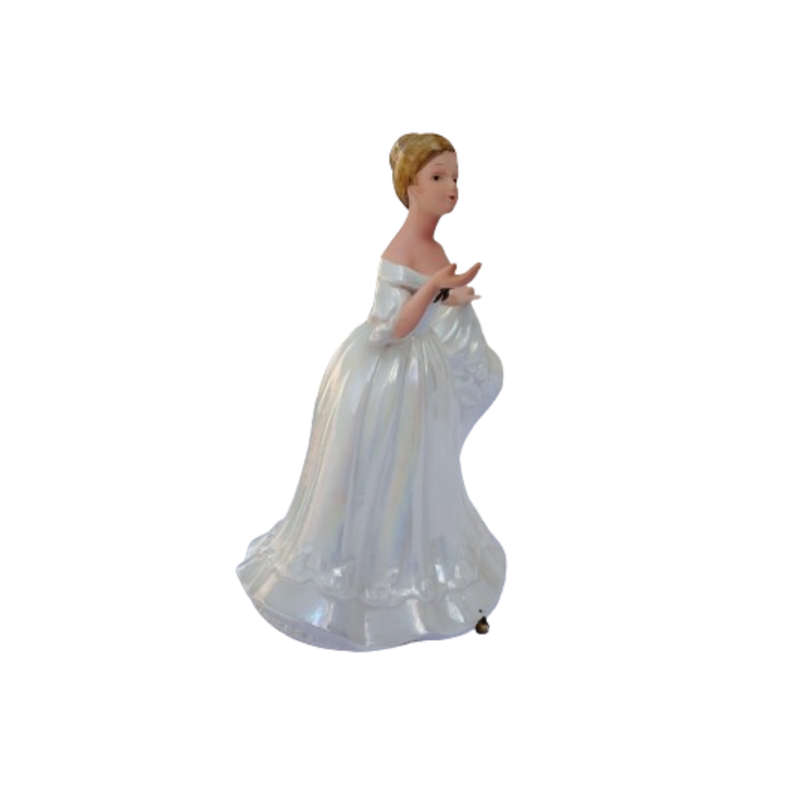 Elegant Lady Figurine Pearly White Dress