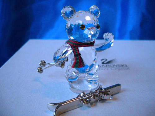 SWAROVSKI CRYSTAL KRIS BEAR WITH SKIS RETIRED RARE