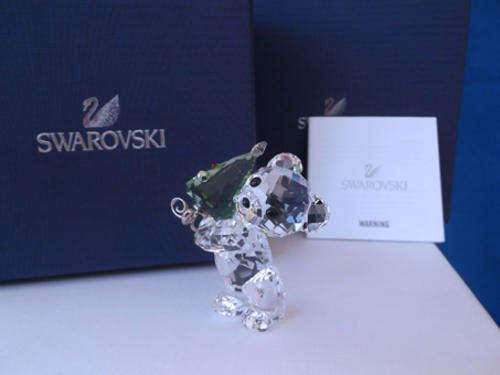 SWAROVSKI CRYSTAL KRIS BEAR CHRISTMAS 2011 (CARRYING TREE) - RETIRED MIB