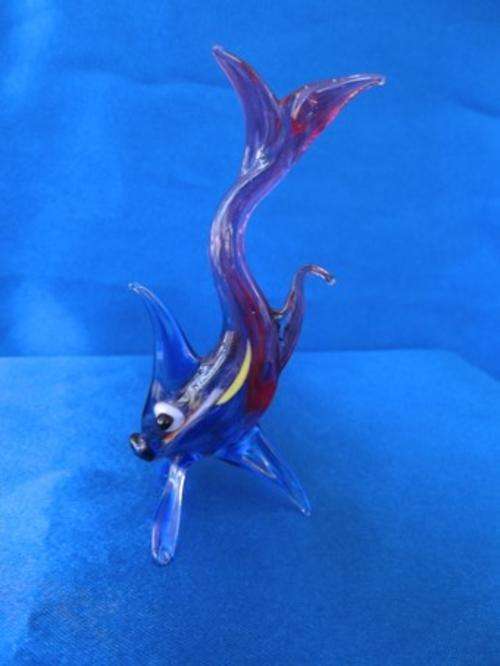 Stunning Vintage Glass Figurine Multi Colour Fish