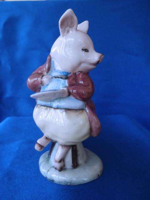 Royal Albert - Beatrix Potter - ` Pigling Eats his Porrage ` 3252 pig #