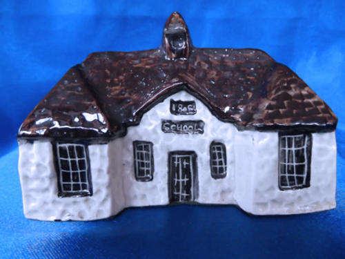 Miniature House - Tey Pottery "15 School House"