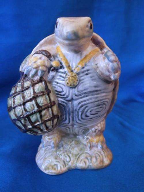 Royal Albert  Beatrix Potter's " Mr Alderman Ptolemy " 2424