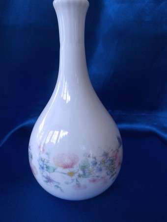 Wedgwood Angels Vase  #