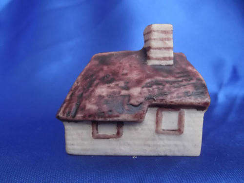 Miniature House - Tivolt Original