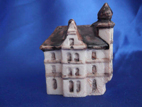 Miniature House - Tivolt Original