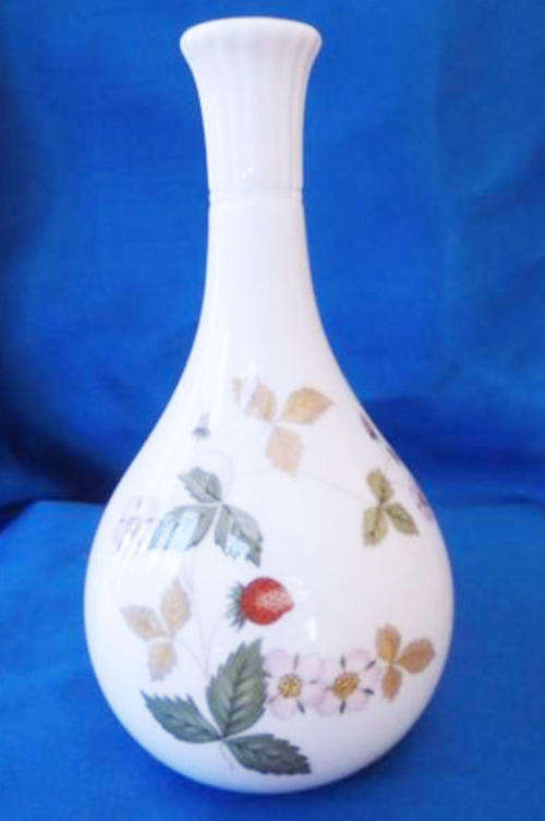 Wedgewood Wild Strawberry Tall Bud Vase