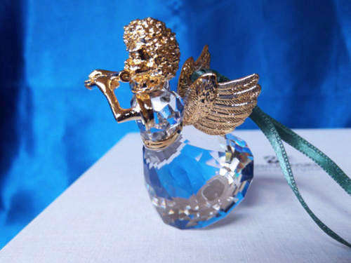 Swarovski Crystal Memories Retired Limited Edition Christmas Angel 1999