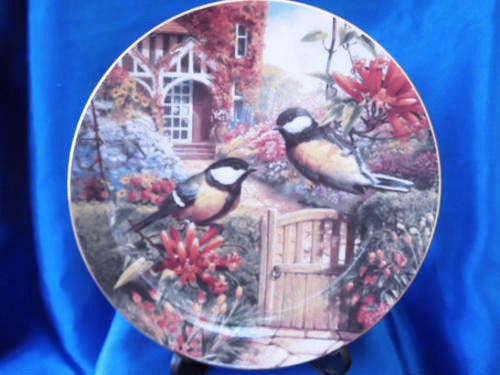 Stunning Wedgwood `Old English Gardens` Plate *