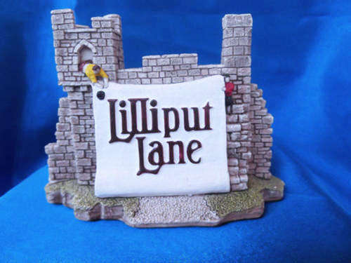 Lilliput Lane Gullivers Gate