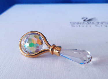 SWAROVSKI CRYSTAL Memories Rattle 18 ct Gold Plated