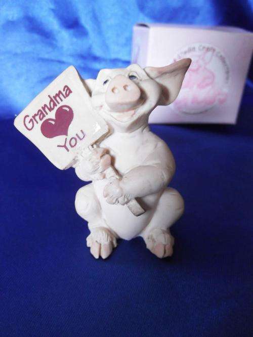 Pigtail Pigs Occasions " No 1 Grandma "