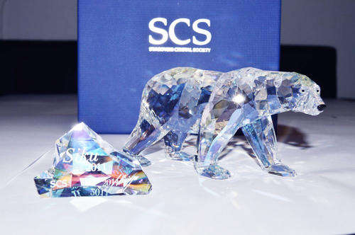 Swarovski 2011 SCS Annual Edition Polar Bear Siku
