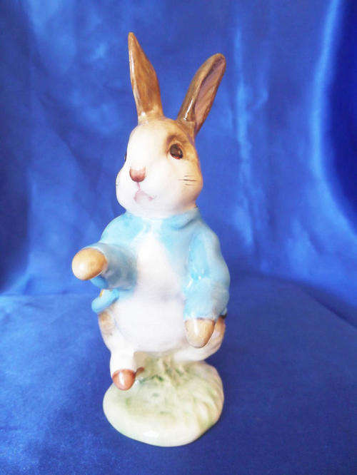 Beswick Beatrix Potter`s ` Peter Rabbit ` 1098/1 GOLD #