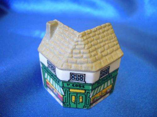 Wade Miniature House House