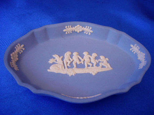 ****** Vintage Wedgewood Jasper Blue Oblong Dish ******