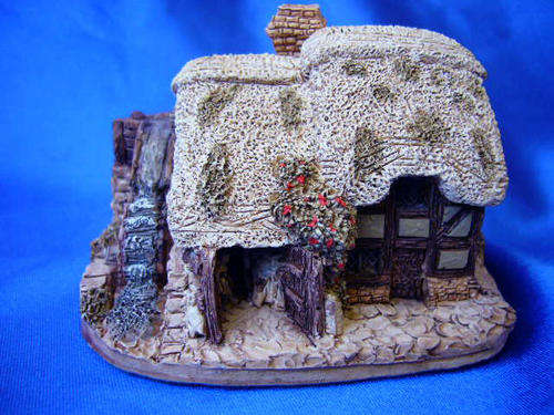 Miniature House - LILLIPUT LANE COTTAGE " Watermill "