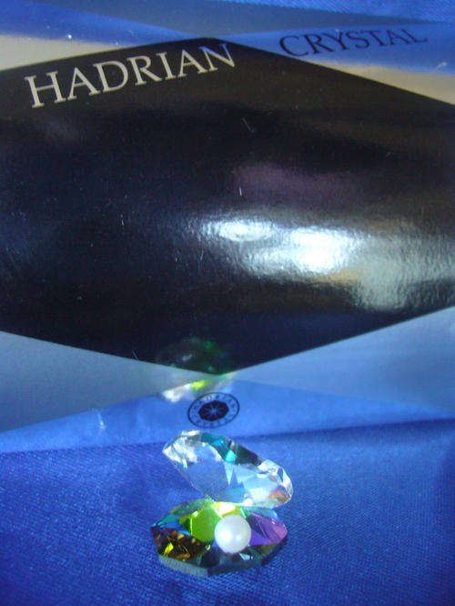 Hadrian Crystal Oyster Shell