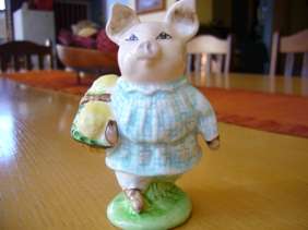 **** Beswick  Beatrix Potter's " Little Pig Robinson 1104 " ****
