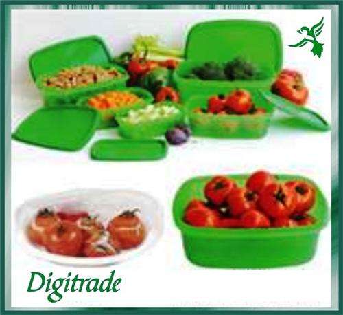 STAY FRESH GREEN CONTAINERS - 5-in-1 - Extend the freshness of your foods - Stackable.