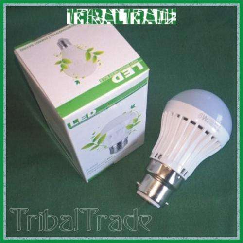 6W LED COOL WHITE B22 BAYONET BULB - 12 to Go!! - CLEARANCE SALE!!