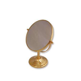 Magnification mirror - Magnifies x 3!