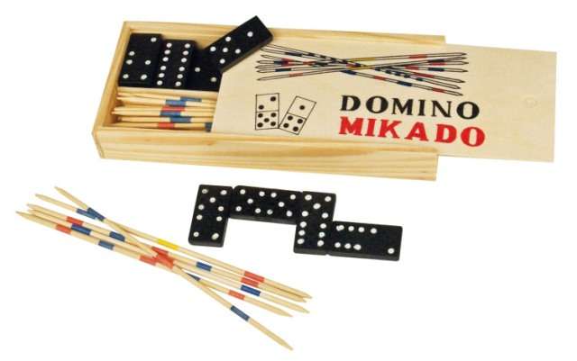 Domino & Mikado set in a wooden box.
