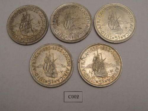 Silver Crowns / 5 Shillings