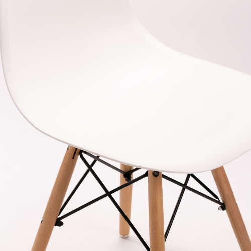 CHAIR (WHITE)