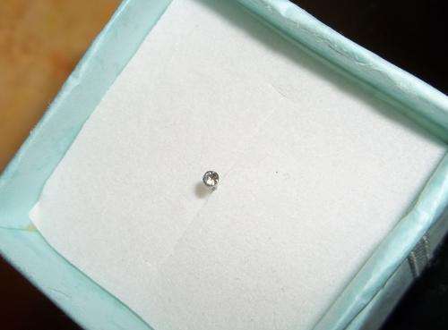 New nose stud with gem.