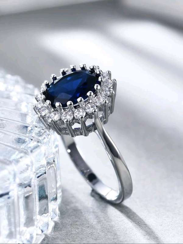 1pc Oval Cubic Zirconia Decor Ring Jewelry