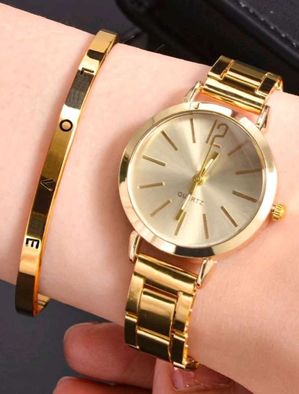 1pc Quartz Wrist Watch And 1pc Bracelet