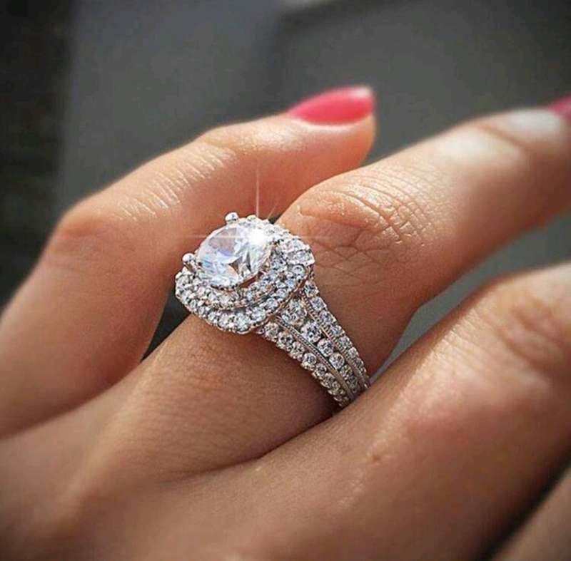 1pc Fashionable Double-layered, Four Claw, Cubic Zirconia Engagement Ring For Women