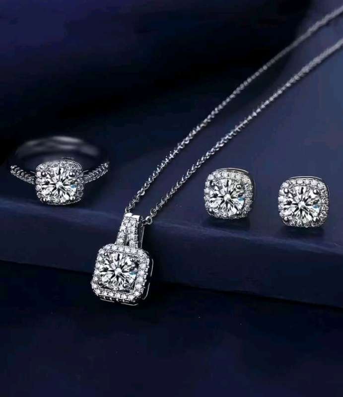 4pcs/set Luxury Square Shape Rhinestone Inlaid Necklace, Earrings, Ring Set, Suitable For Party & Fo
