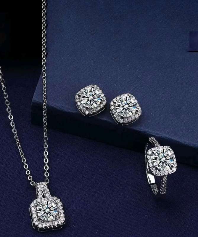 4pcs/set Luxury Square Shape Rhinestone Inlaid Necklace, Earrings, Ring Set, Suitable For Party & Fo