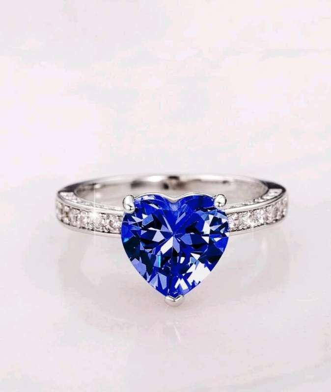 1pc Elegant Blue Heart Cubic Zirconia Ring For Women For Valentine`s Day Gift Wedding Jewelry