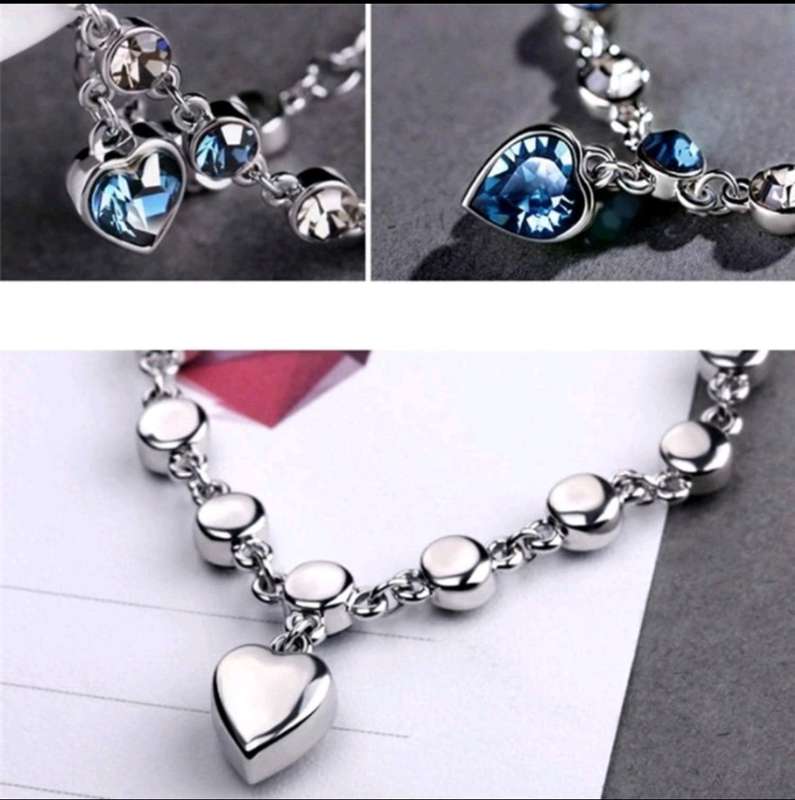 Rhinestone Decor Heart Charm Bracelet